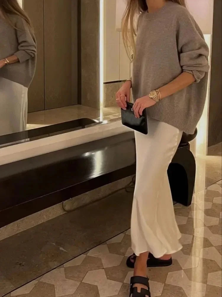 Jupe Midi Satin Élégante