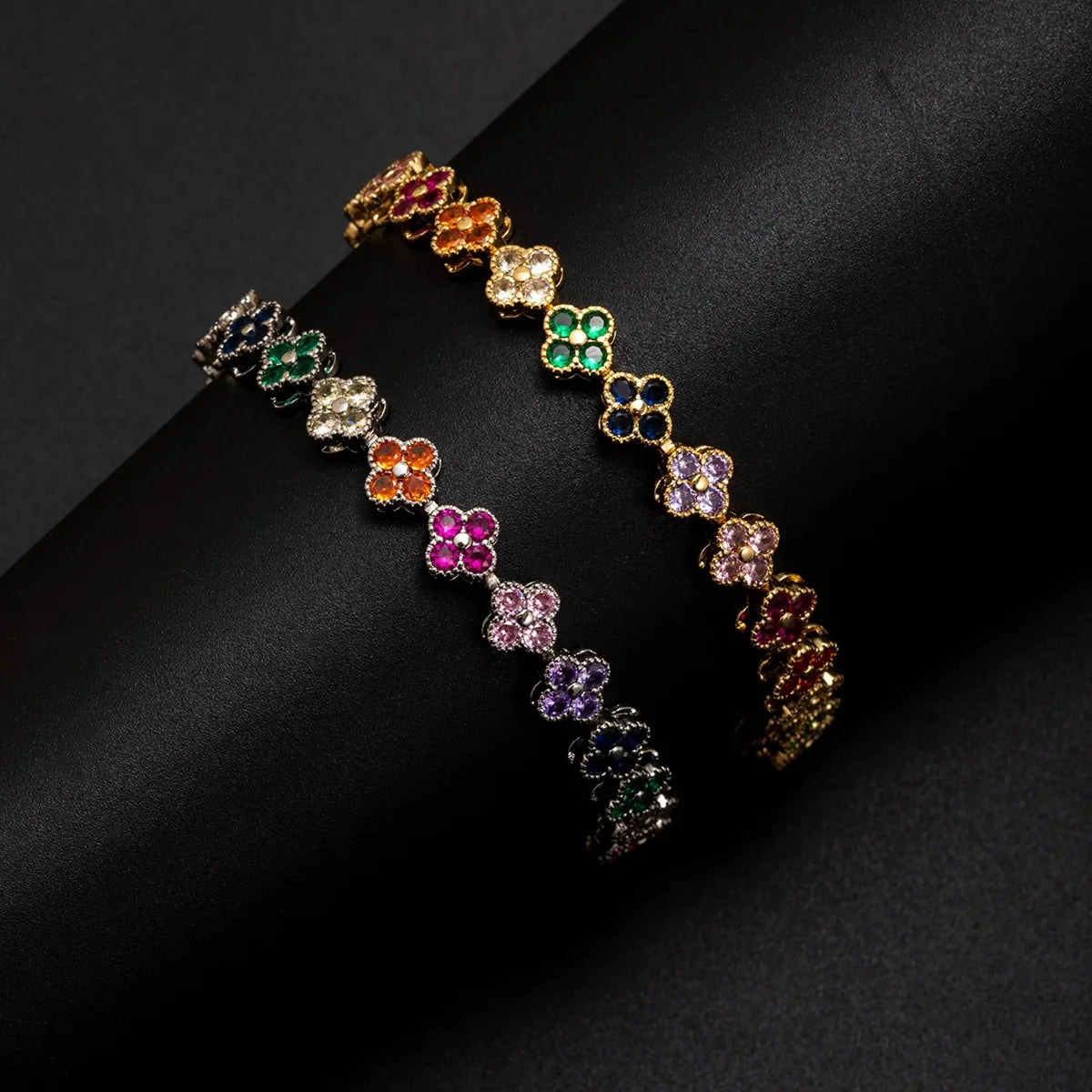 Bracelet Fleur Dorée Zircon